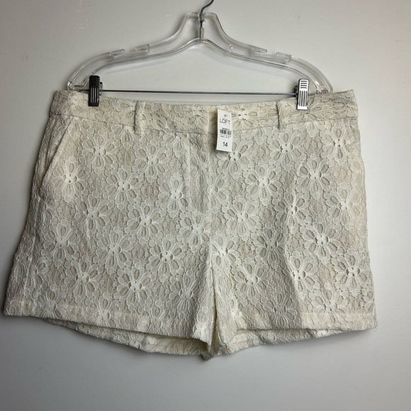 LOFT Cream Lace Shorts plus Size 14 fairy old money nwt - Picture 1 of 13